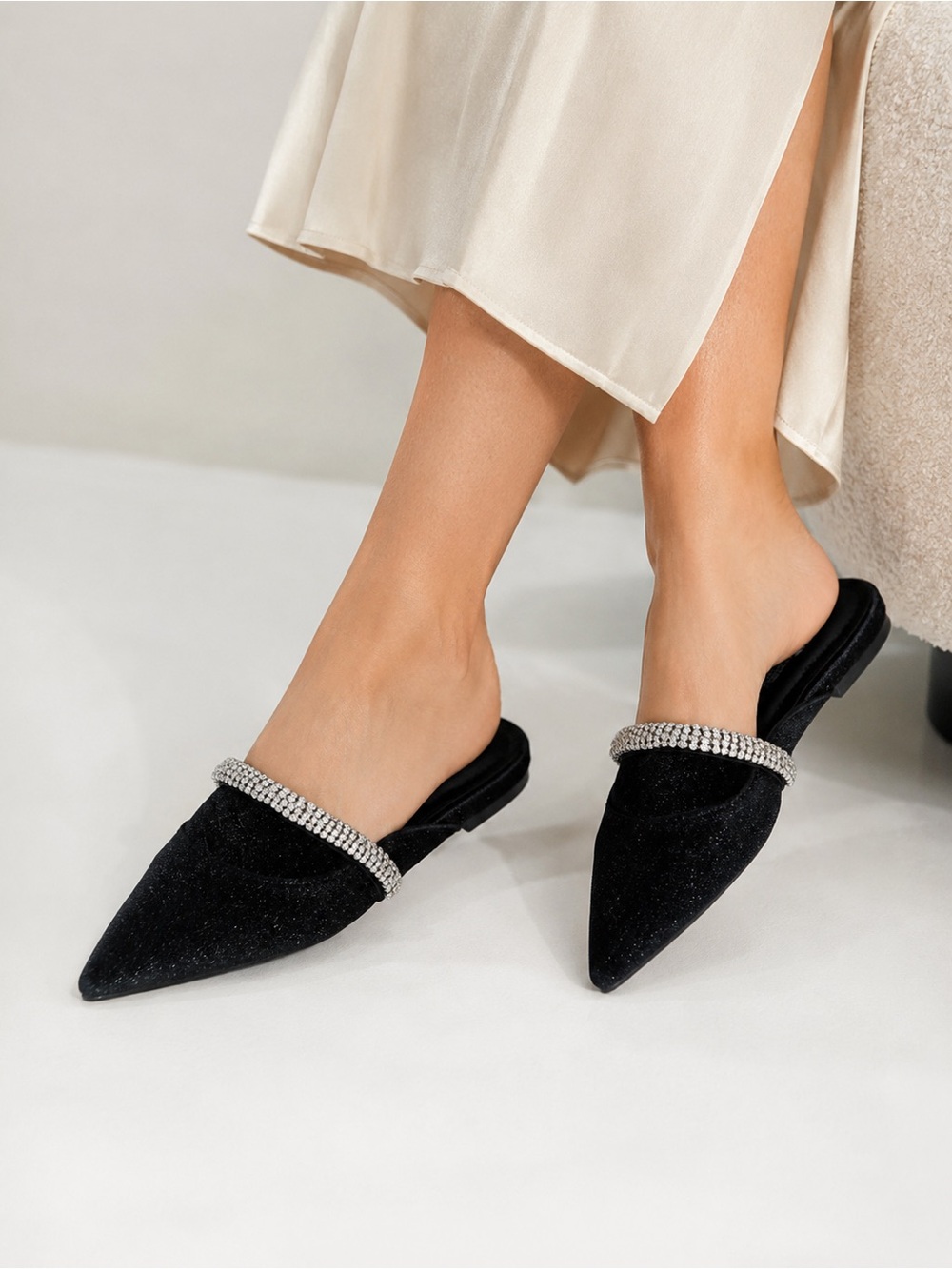Birdies Black Pointed Crystal-Trim Mules